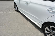 Hyundai I-20 2014–2020 Meliset sānu sliekšņi (krāsošanai) foto 3