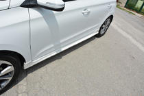 Hyundai I-20 2014–2020 Meliset sānu sliekšņi (krāsošanai) foto 5