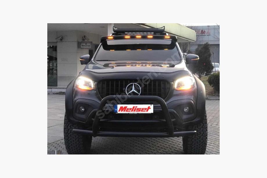 Mercedes X class 2017–2020 Vējstikla spoilers (V3, krāsošanai) Image