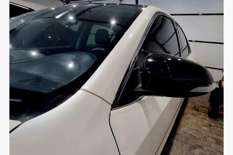Toyota Camry 2011–2017 Spoguļu vāciņi BMW-Style (2 gab.) Foto 3