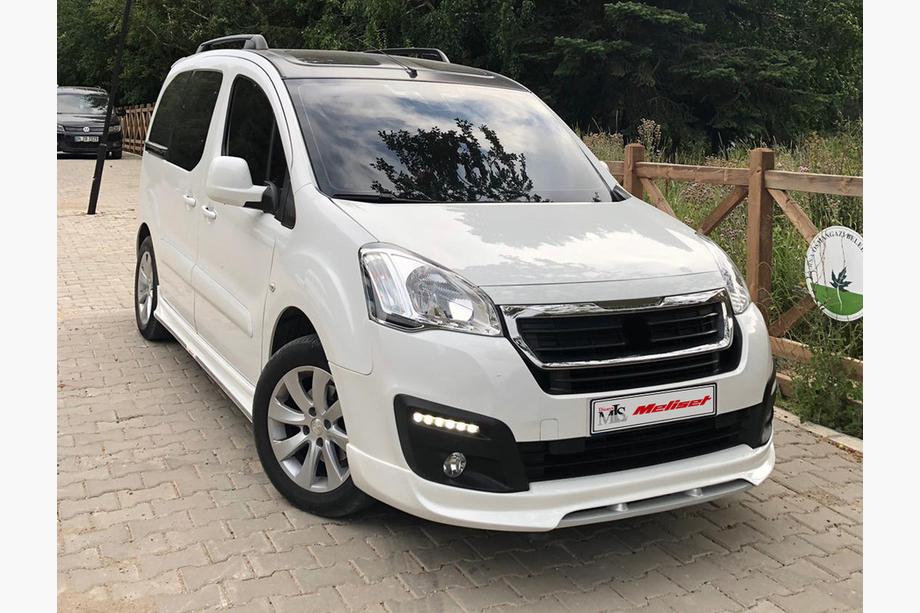 Peugeot Partner Tepee 2008–2018 Priekšējā lūpa 2015-2018 (krāsošanai) Image