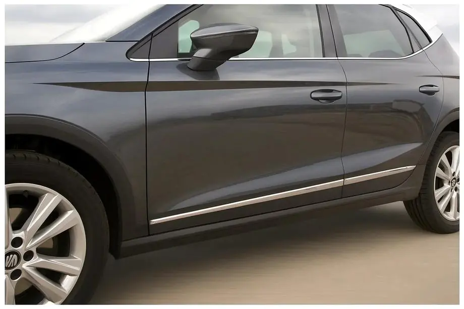 Seat Arona 2017– Durvju moldingi (4 gab.) Image
