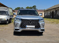 Lexus LX570/450d 2008–2022 Mini facelifta pārbūves komplekts no modeļa 2008-2015 uz TRD Sport (bamperis, priekšējie lukturi) foto 3