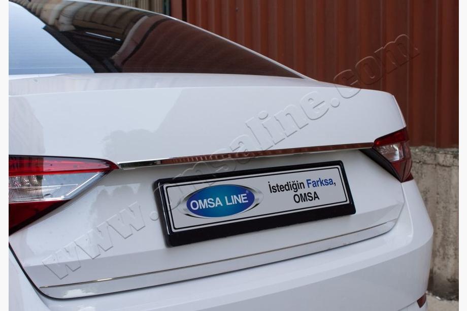 Skoda Superb 2015–2024 Numura zīmes augšējā līste Sedan (nerūsējošais tērauds) Image