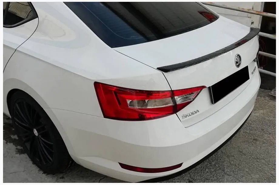 Skoda Superb 2015–2024 Lip spoileris (Omsa, melns) Image