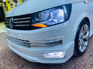 Volkswagen T6 2015–2024 Priekšējā bampera lūpas spoileris Genis 2015-2018 (krāsošanai) foto 1