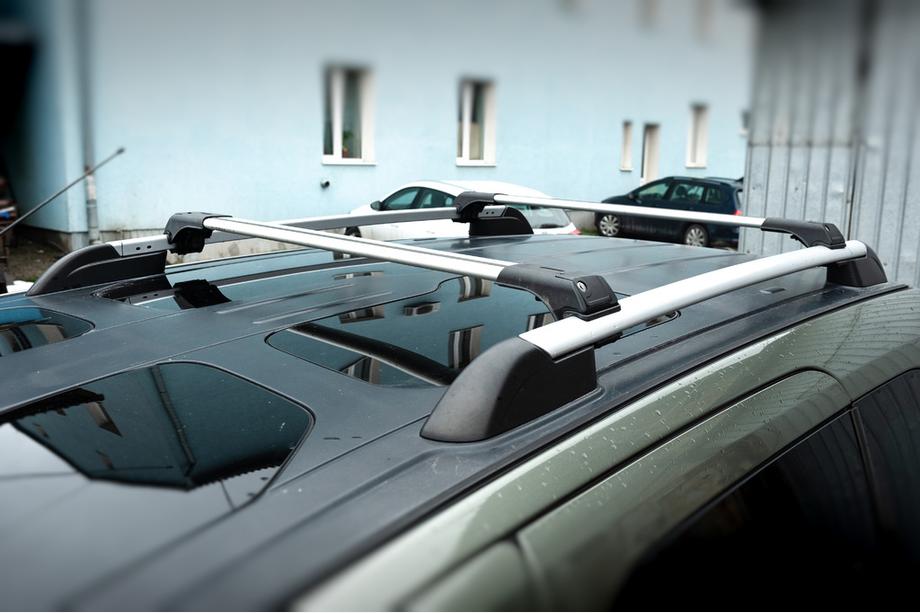 Citroen Berlingo 2008–2018 Slēdzami šķērsstieņi jumta reliņiem Skybar V1 (2 gab.) Pelēks Image