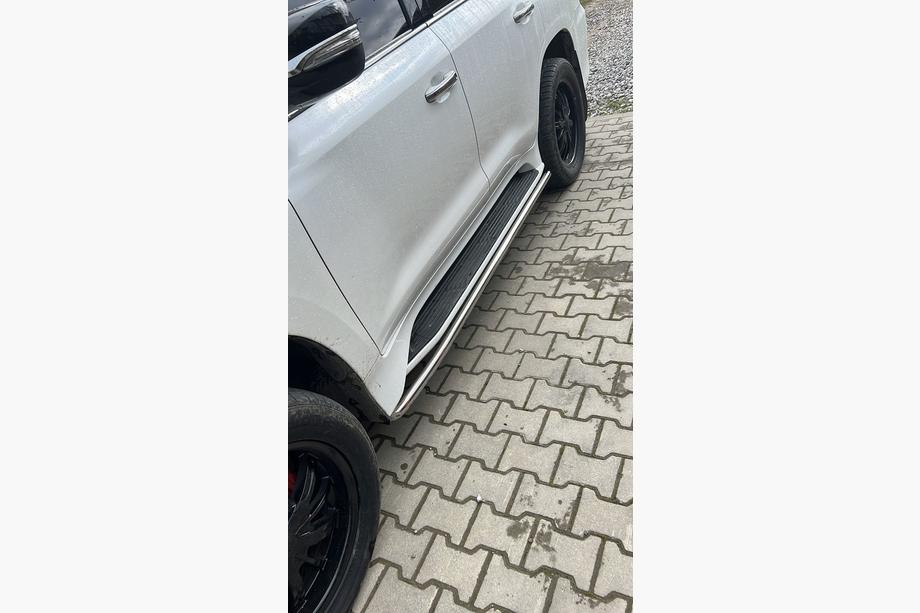 Lexus LX570/450d 2008–2022 Sānu pakāpieni 2015-2022 (nerūsējošais tērauds) Image