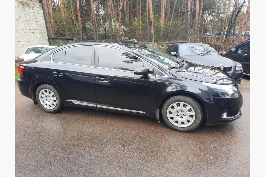 Toyota Avensis 2009–2018 Durvju moldingi (4 gab., nerūsējošais tērauds) Image