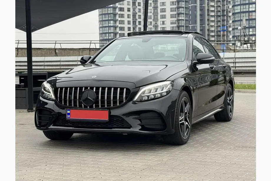 Mercedes C-class W205 2014–2021 Priekšējais bamperis komplektā (AMG Line 2018-2021) Image