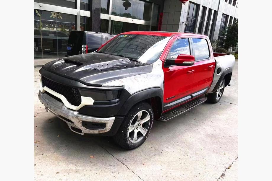 Dodge RAM (DT) 2018– TRX virsbūves komplekts Foto 3