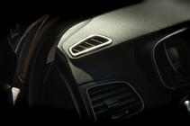 Renault Megane IV 2016–2025 Salona ventilācijas atveres uzlika (2 gab., nerūsējošais tērauds) foto 3