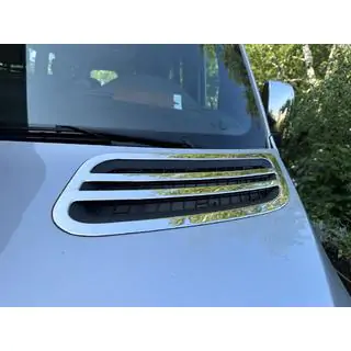 OmsaLine gaisa ieplūdes hroma uzlikas (2 gab., nerūsējošais tērauds) Mercedes Sprinter W907/W910 2018– foto 2