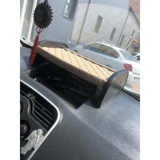 Instrumentu paneļa plaukts (bēšs) foto 2