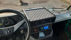 Mercedes T1 (207-410) 1977–1995 Paneļa plaukts (pelēks ar pelēku diegu) foto 1