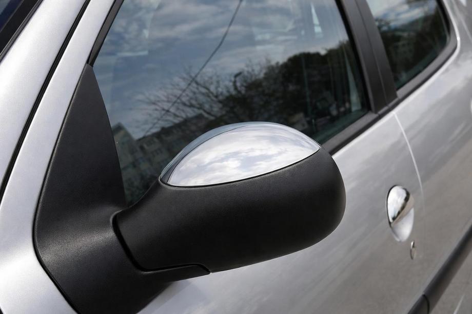 Peugeot 1007 2005–2009 Spoguļu uzlikas (2 gab., nerūsējošais tērauds) OmsaLine – itāļu nerūsējošais tērauds Image