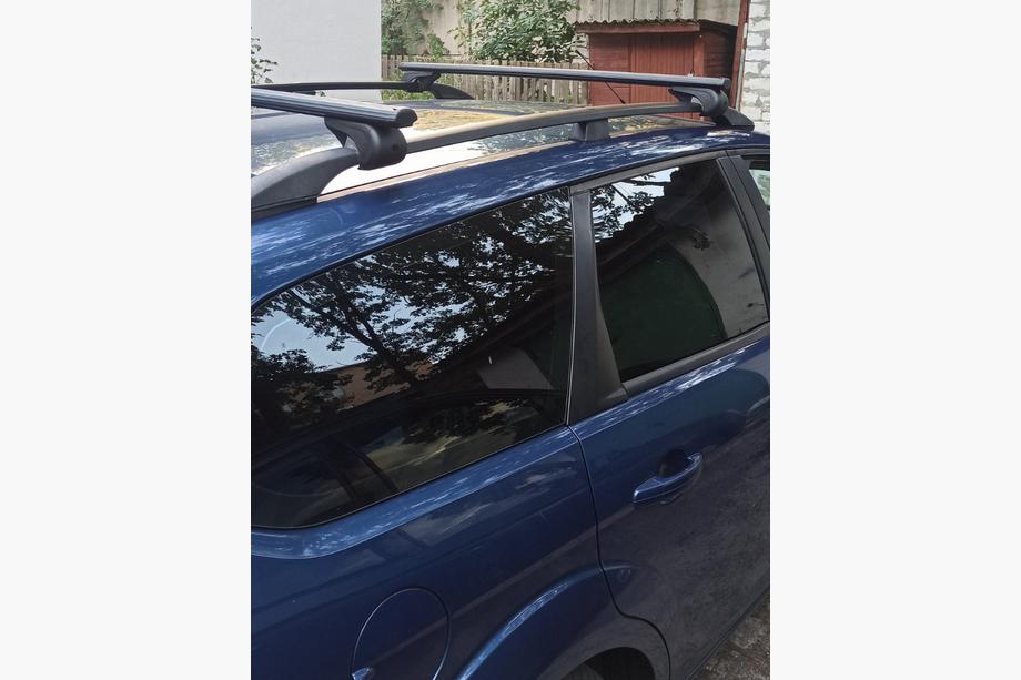 Ford Focus II 2008–2011 Šķērssijas parastajiem jumta reliņiem, slēdzamas ar atslēgu Bold Bar V1 (2 gab.) Foto 2