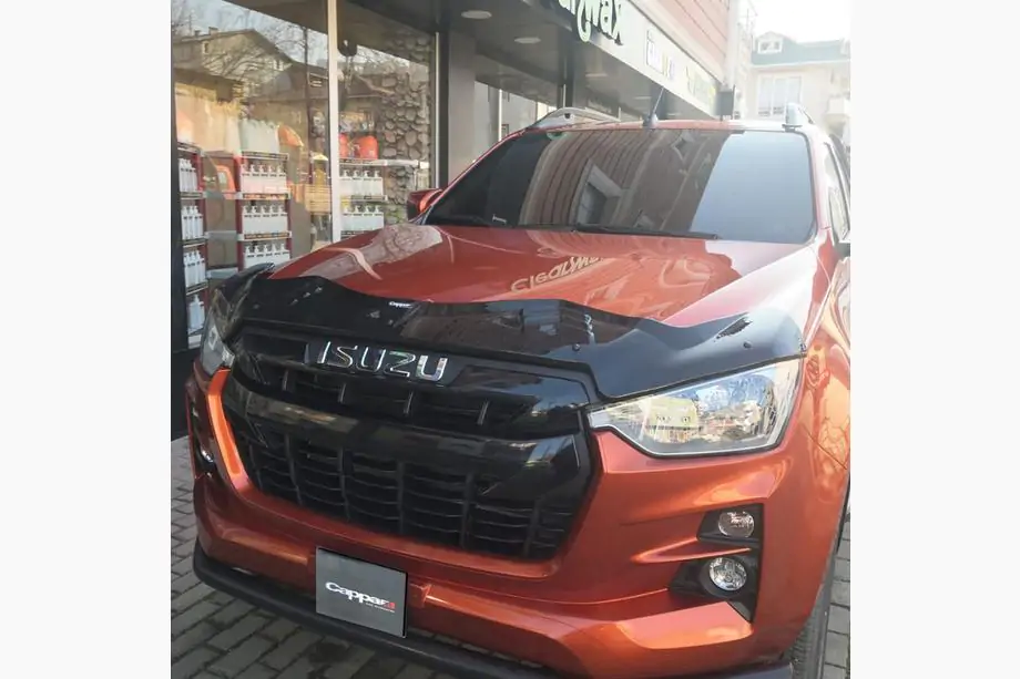Isuzu D-Max 2019– Motora pārsega deflektors BAT (EuroCap) Image