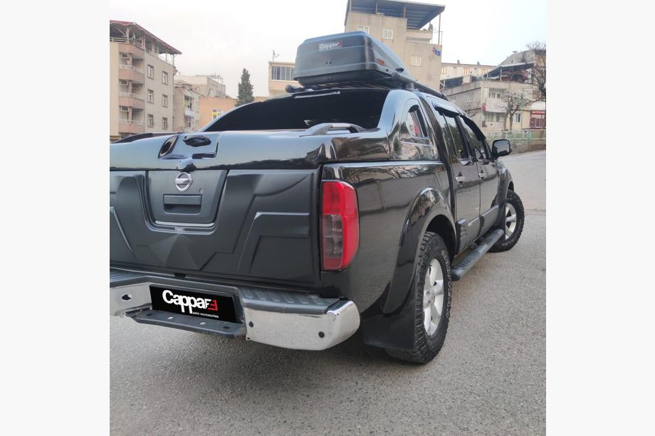 Nissan Navara 2006–2015 Bagāžnieka vāka uzlika (ABS) Foto 2