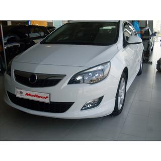 Priekšējā apakšējā lūpa 2010-2012 (krāsošanai) Opel Astra J 2009–2015 foto 4