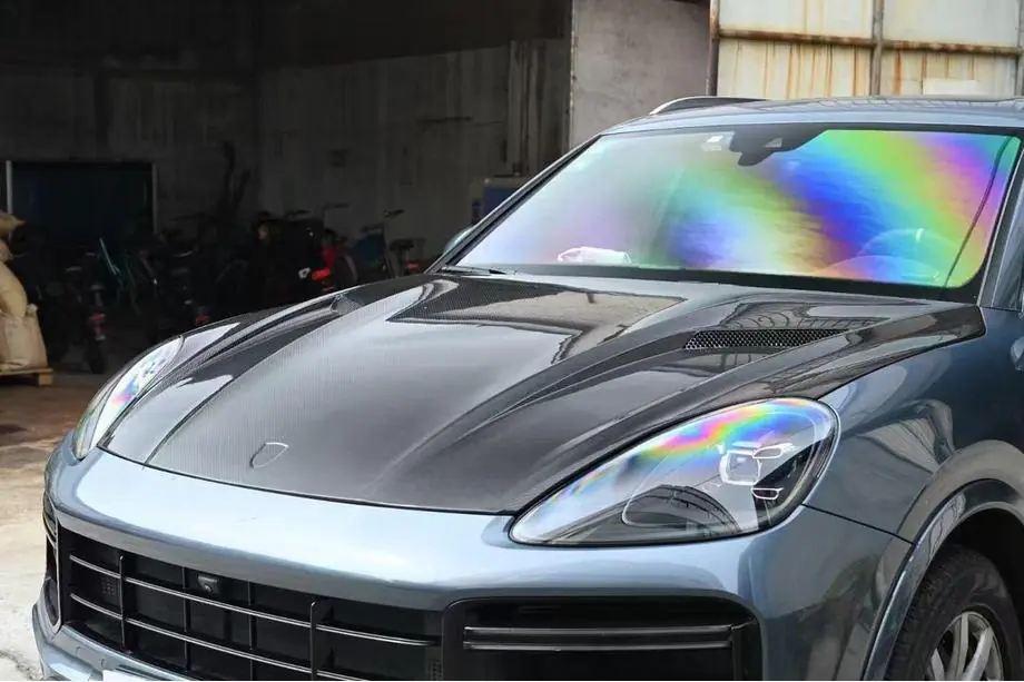Porsche Cayenne 2018– Motora pārsegs (karbons) Foto 3
