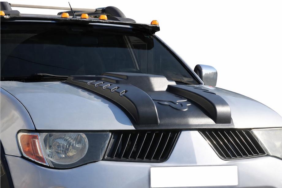 Mitsubishi L200 2006–2015 Motora pārsega uzlika V2 (ABS) Image