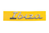 Seat Ibiza 2017– Ibiza uzraksts (emblēma) 6F0853687 (166 x 39 mm) foto 1
