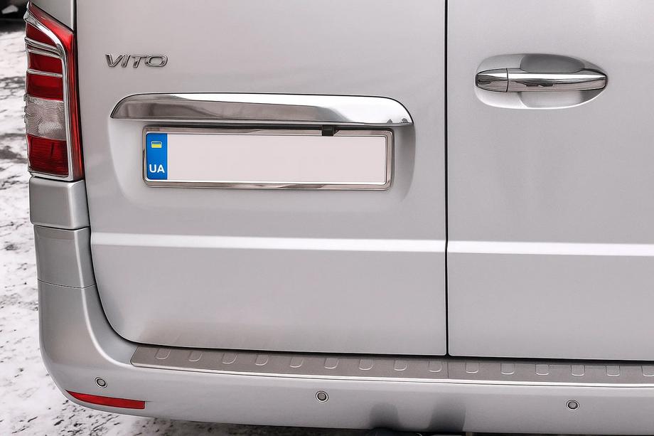 Mercedes Vito/V klase W447 2014– Līste virs numura zīmes, 2 durvju (nerūsējošais tērauds) Image