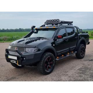 Durvju moldingi (4 gab., ABS) Mitsubishi L200 2006–2015 foto 1
