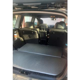 EVA bagāžnieka paklājiņš (2 daļas, melns) Toyota Highlander 2008–2013 foto 2