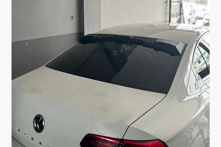 Volkswagen Passat B8 2015–2023 Aizmugurējā stikla spoileris Sedan (EuroCap, ABS) Foto 1