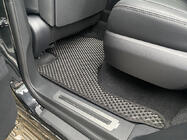 Lexus LX 500d/600 2022– Salona paklājiņi (EVA, melni) foto 3