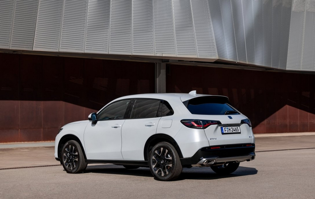Krosovers Honda ZR-V iepriecinās Ukrainas pircējus: auto apskats