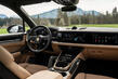Atjauninātā sportiskā krosovera Porsche Cayenne apskats foto 5