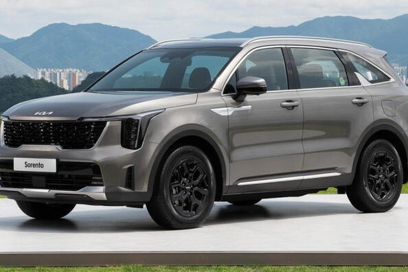 Atjauninātais KIA Sorento 2024 krosovers
