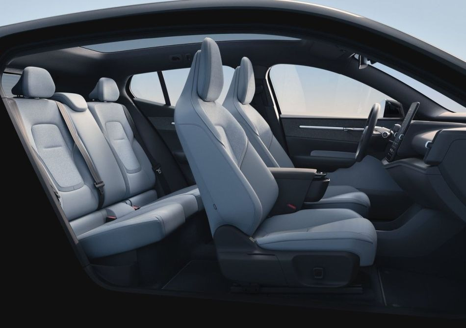Elektriskā krosovera Volvo EX30 apskats