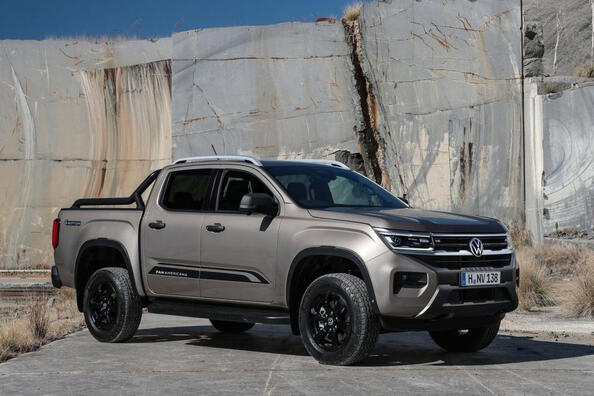 Jaunās paaudzes Volkswagen Amarok pikapa apskats
