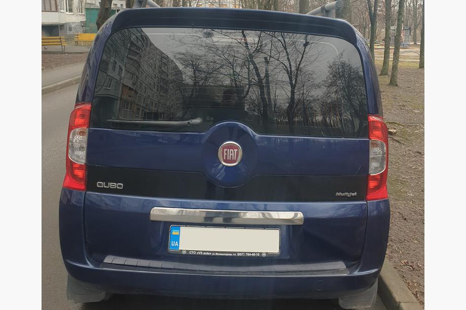 Peugeot Bipper 2008–2017 Uzlika virs numura zīmes (nerūsējošais tērauds) OmsaLine – itāļu nerūsējošais tērauds Image
