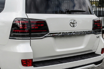 Toyota Land Cruiser 200 2007–2021 Aizmugurējie lukturi 2016-2021 (Sequential Red Plus) foto 1