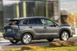 Suzuki S-CROSS krosovera apskats foto 3