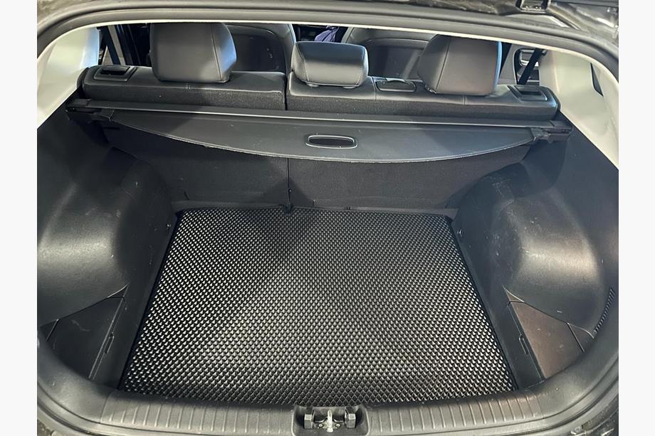 Kia Niro 2016–2021 EVA bagāžnieka paklājiņš (melns) Image