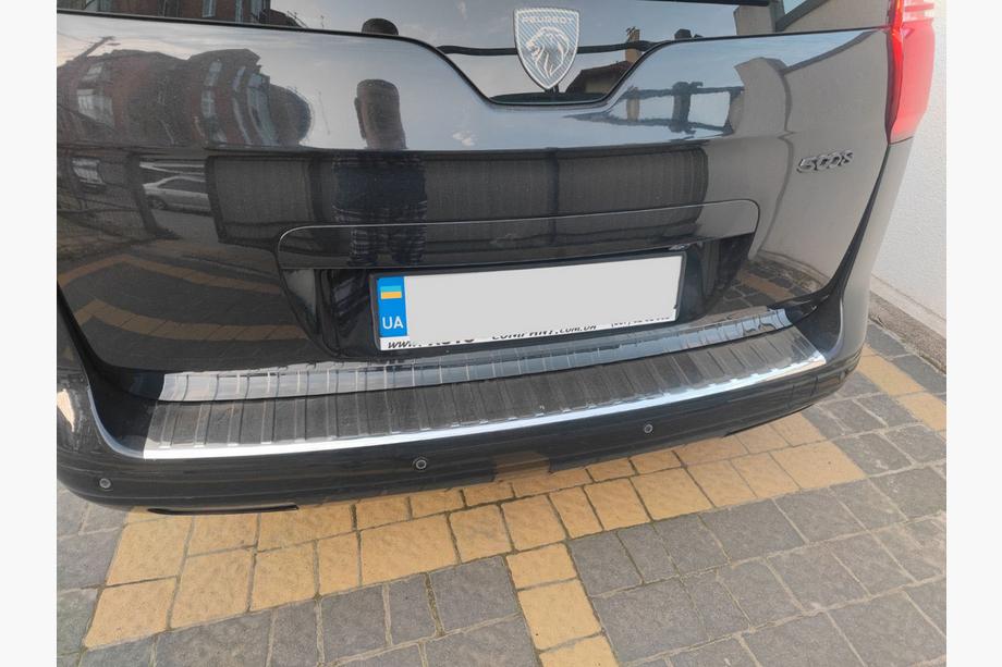 Peugeot 5008 2009–2016 Aizmugurējā bufera uzlika Carmos (nerūsējošais tērauds) Image
