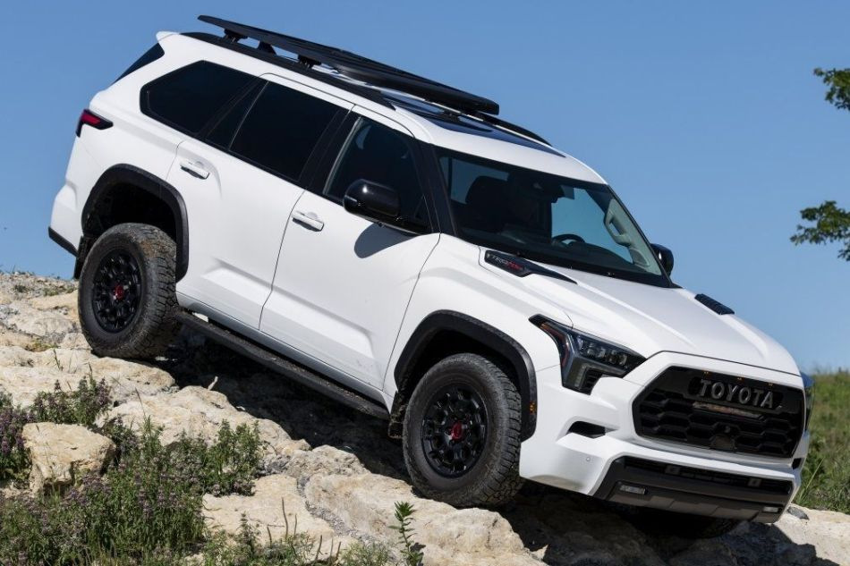 Toyota Sequoia apvidus auto trešā paaudze