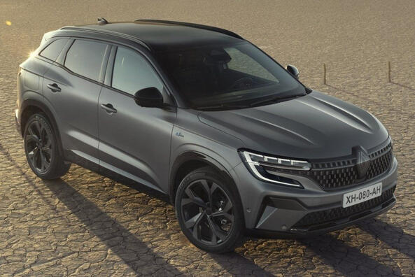 Jaunā krosovera Renault Austral apskats