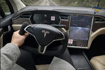 Tesla Model X 2015– Stūre šturval tipa (Alcantara, ar apsildi) foto 1