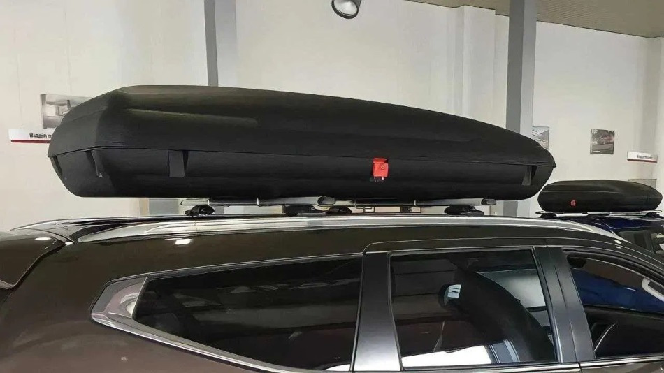 Auto jumta kaste: veidi un izvēles kritēriji