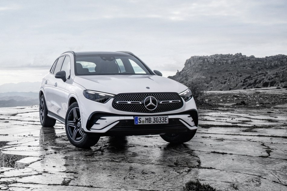 Mercedes-Benz GLC 2. paaudzes pilnpiedziņas krosovera apskats