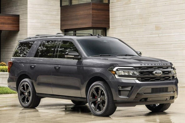 Modernizēts ceturtās paaudzes Ford Expedition apvidus auto