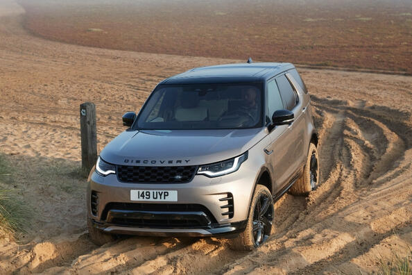 Land Rover Discovery piektās paaudzes apskats