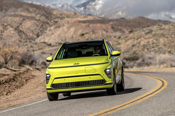 Hyundai Kona Electric elektriskā krosovera otrās paaudzes apskats Foto 3